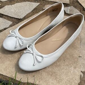 Clarks Fawna Lily White Leather Ballet Flat